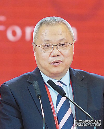 坚守“三心”做强品牌